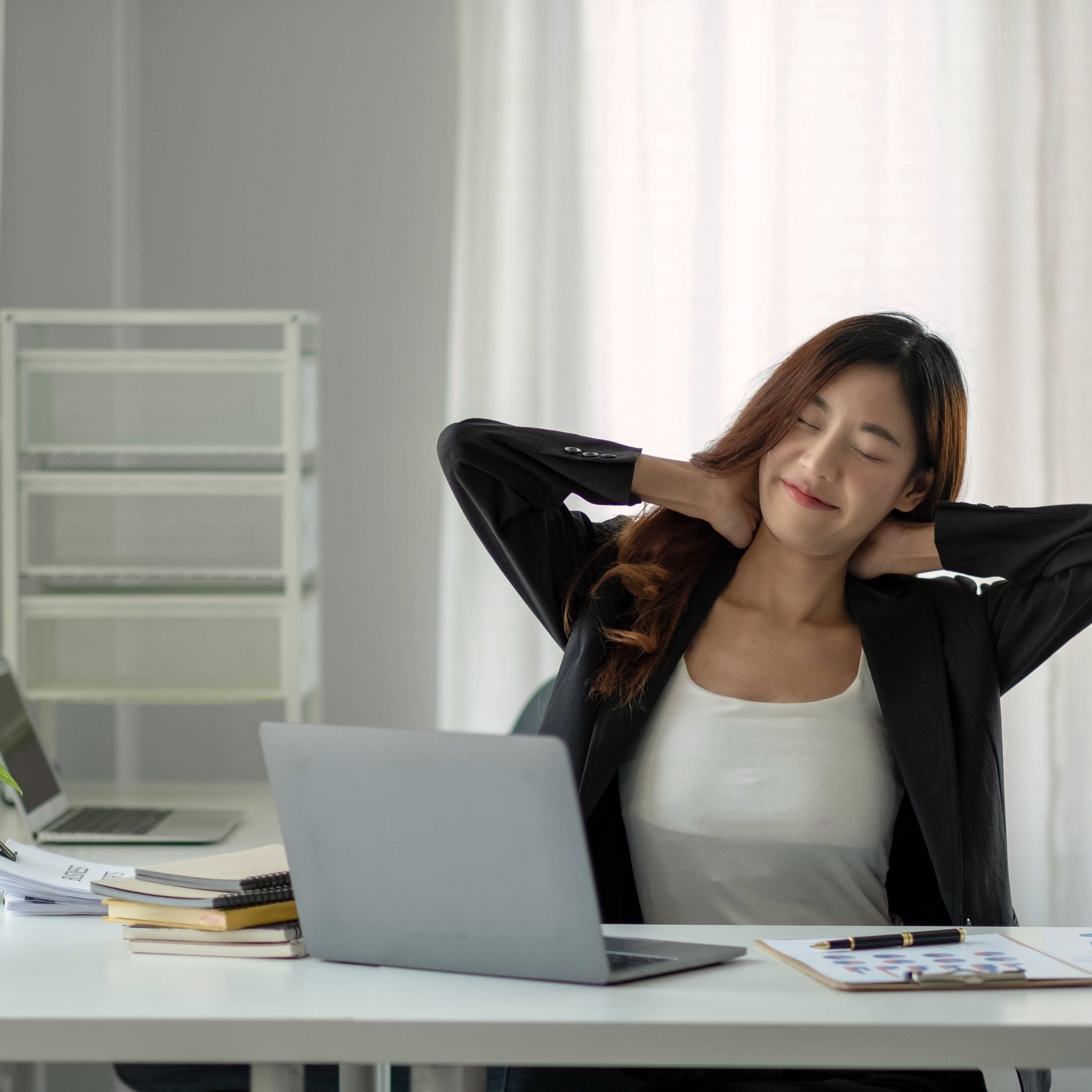 Shiatsu vs. Vibration: Which Neck Massager is Best?